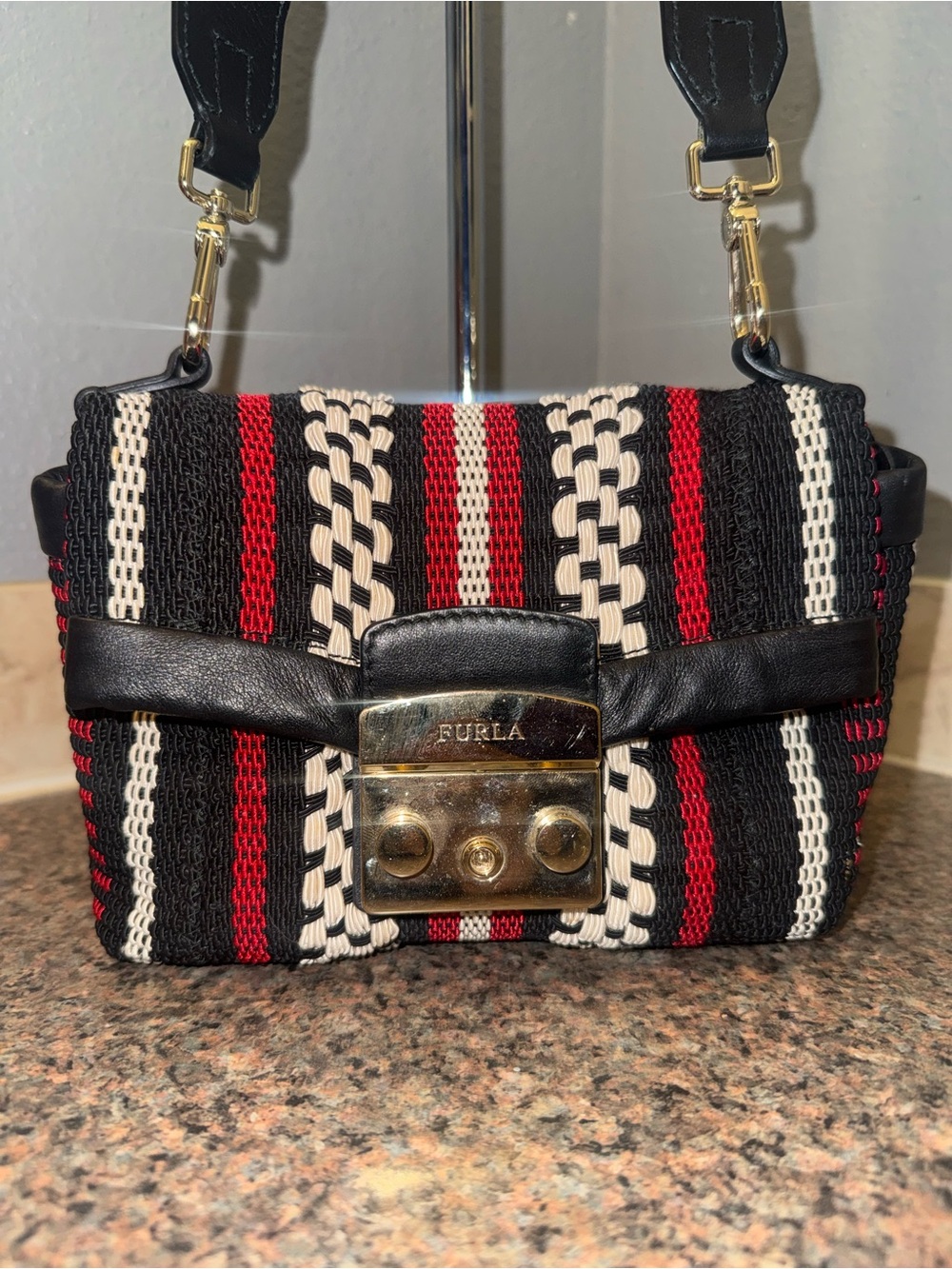 FURLA Metropolis RARE!!! Woven Stripe Crossbody Shoulder Bag - Picture 10 of 11